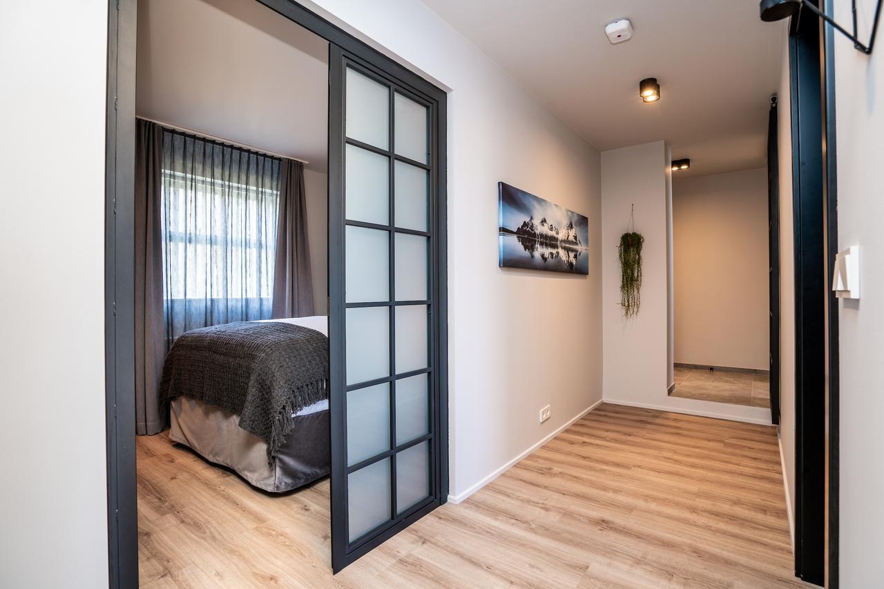 H96 Luxury Suite เค็ปลาวิก ภายนอก รูปภาพ