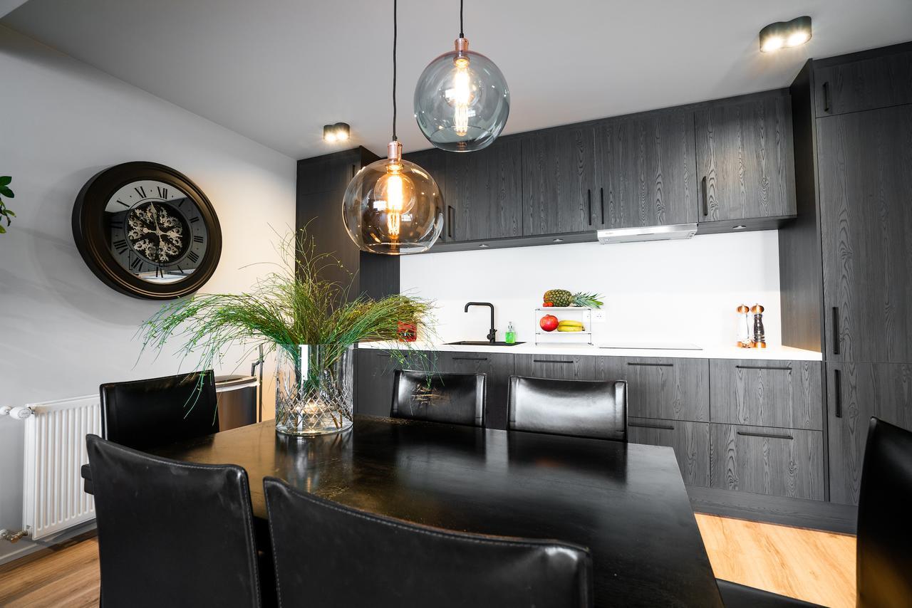 H96 Luxury Suite เค็ปลาวิก ภายนอก รูปภาพ